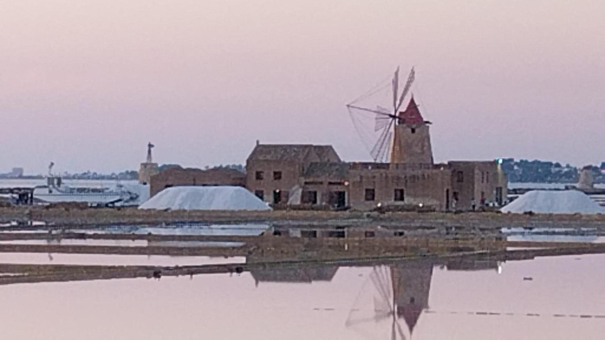 Casa Vacanze Lo Stagnone Da Rosita Marsala Exterior photo